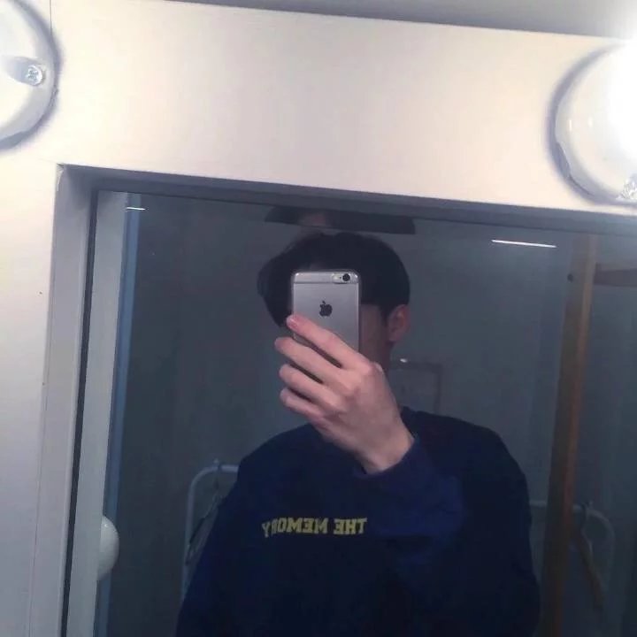 瞿黛以冰