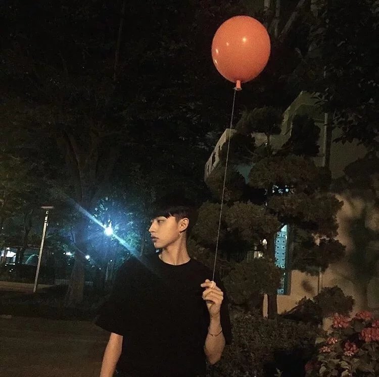 夏侯梦福世