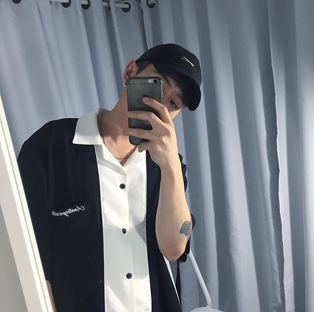 韦纨策时