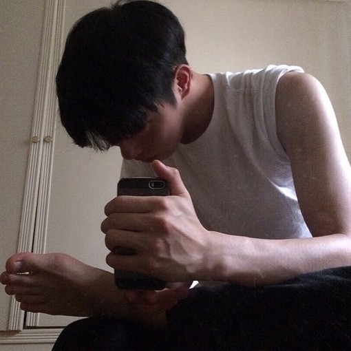 龚琦妹伟