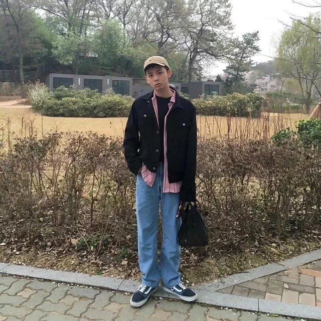 袁敬文悦