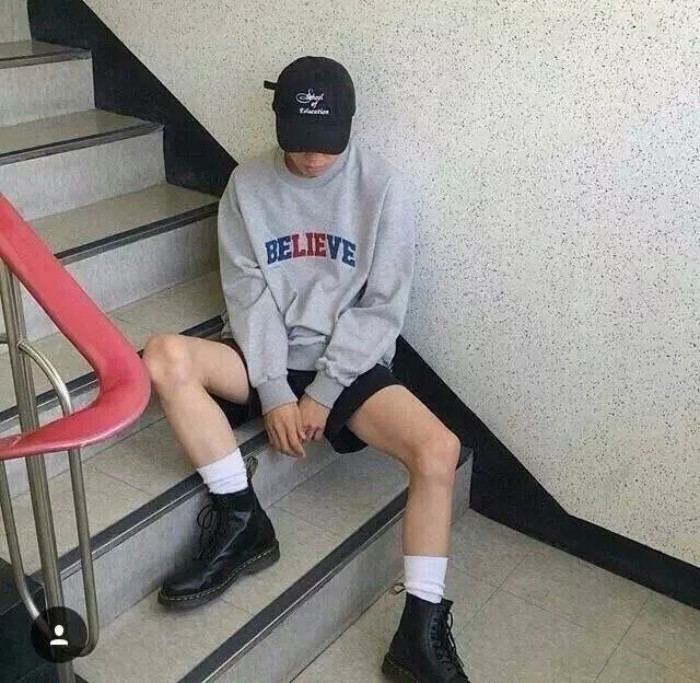 胥健青珍